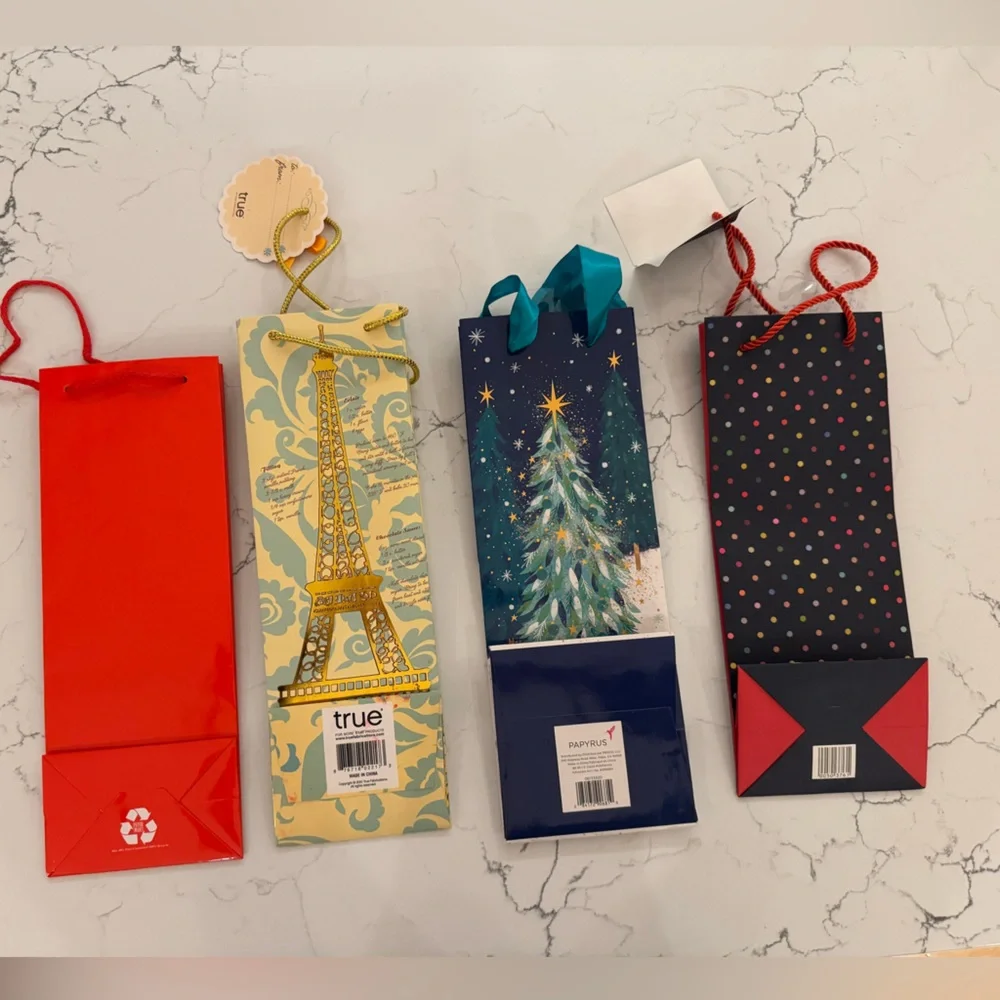 8 Colorful wine Gift Bags Set